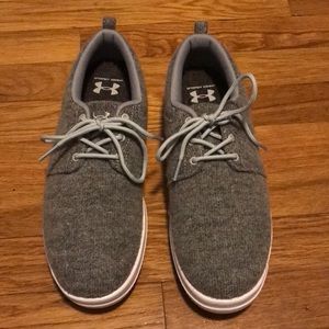 Under Armour lifestyle shoes Men’s 8.5 Women’s 10